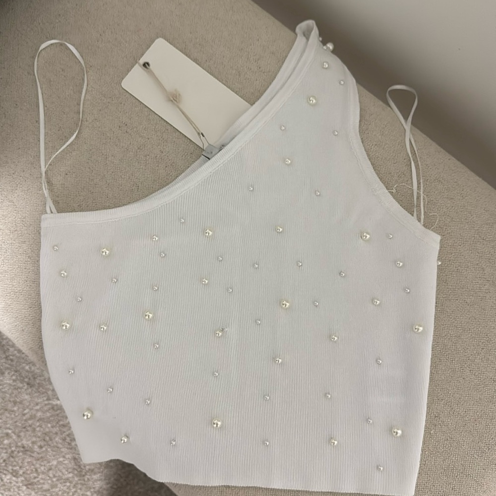 Top White pearls